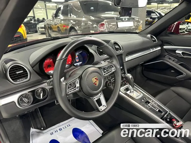Porsche Cayman 2019 thumb 6