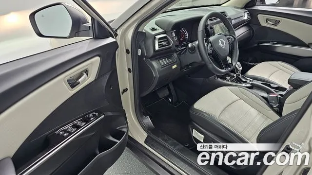KG_Mobility_Ssangyong TIBOLI 2026 thumb 10