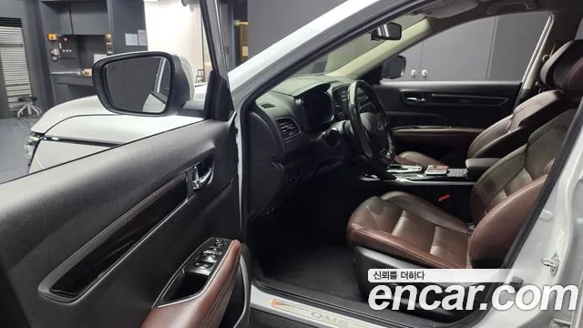 Renault-KoreaSamsung Koleos 2019 thumb 10