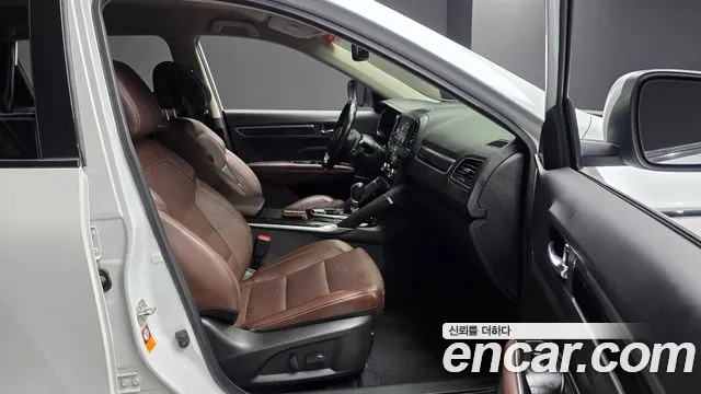 Renault-KoreaSamsung Koleos 2019 thumb 12