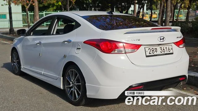 Hyundai Avante 2012 thumb 2
