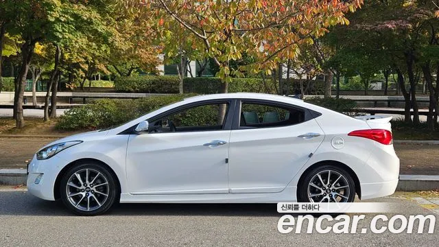 Hyundai Avante 2012 thumb 6