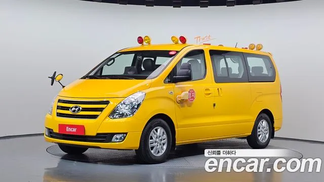 Hyundai Starex 2017 thumb 11