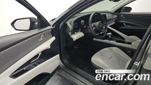 Hyundai Avante 2022 thumb 11
