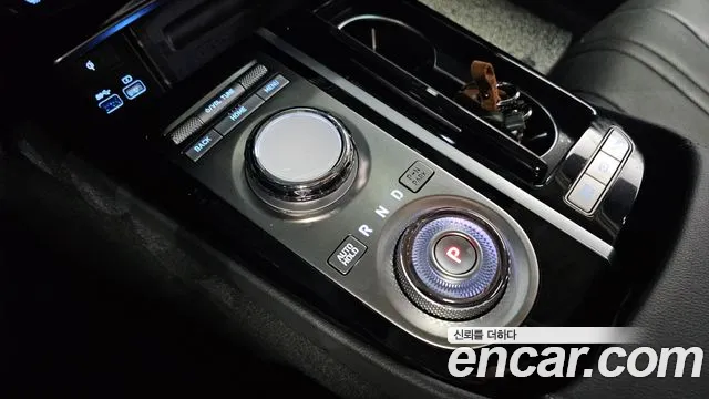 Genesis G80 2023 thumb 8