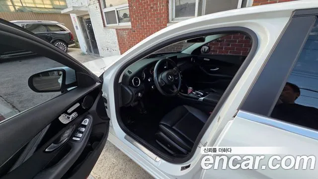 Mercedes-Benz C-Класс 2018 thumb 11