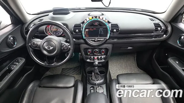 MINI Clubman 2016 thumb 7
