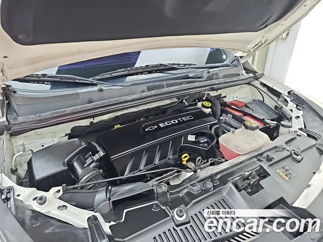 ChevroletGMDaewoo Tracker 2016 thumb 6