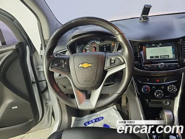 ChevroletGMDaewoo Tracker 2016 thumb 9