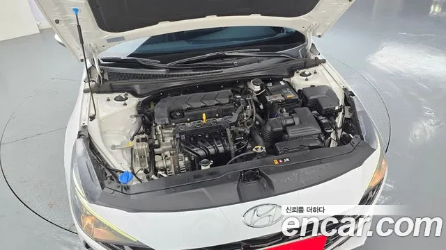 Hyundai Avante 2022 thumb 6