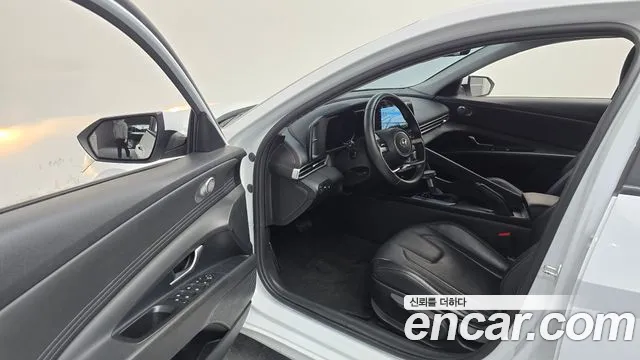 Hyundai Avante 2022 thumb 10
