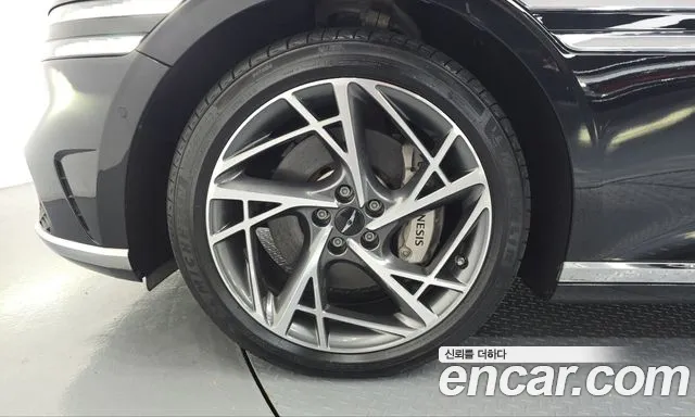 Genesis G90 2023 thumb 5