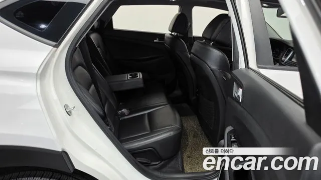 Hyundai Tucson 2017 thumb 12