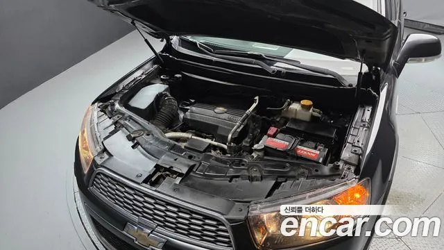 ChevroletGMDaewoo Captiva 2014 thumb 6