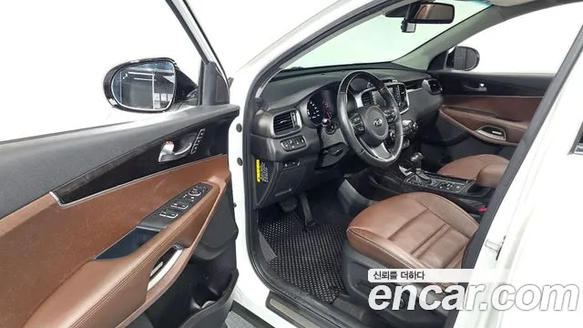 Kia Sorento 2015 thumb 10