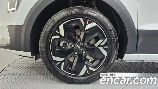Kia Niro 2022 thumb 5