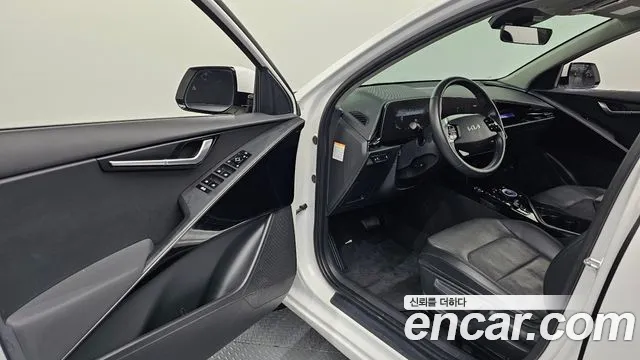 Kia Niro 2022 thumb 10