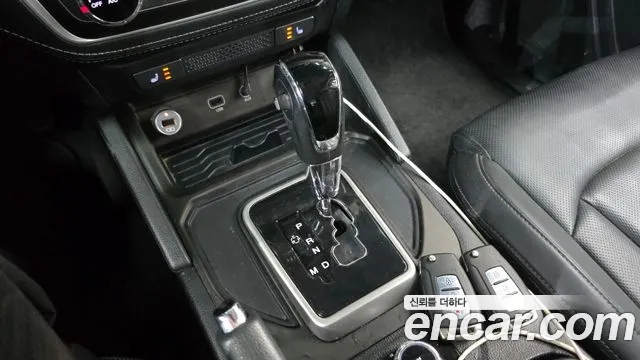 KG_Mobility_Ssangyong Rexton 2018 thumb 9