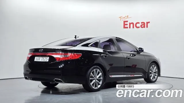 Hyundai Grandeur 2015 thumb 2
