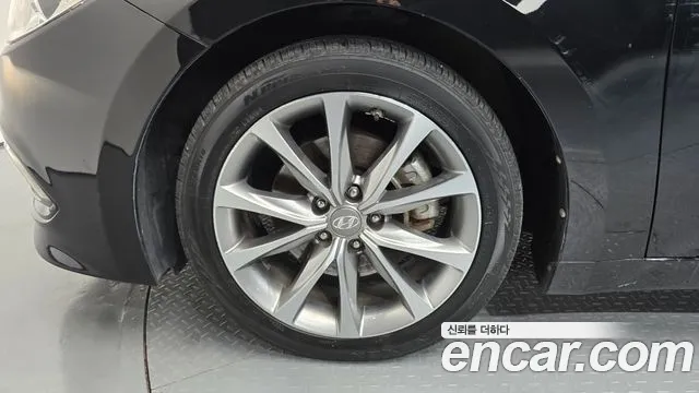 Hyundai Grandeur 2015 thumb 5
