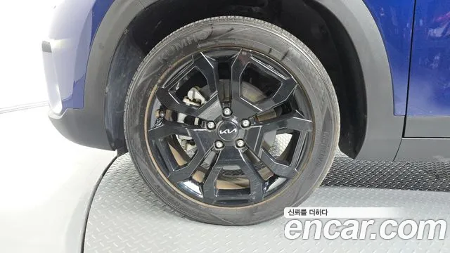 Kia Seltos 2023 thumb 4