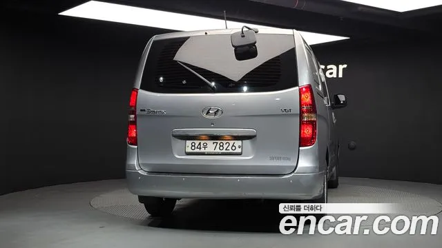Hyundai Starex 2016 thumb 4