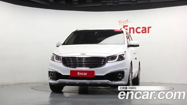 Kia Carnival 2015 thumb 2