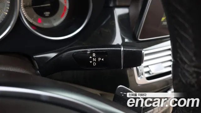 Mercedes-Benz CLS-Class 2016 thumb 9