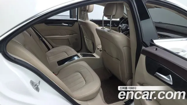 Mercedes-Benz CLS-Class 2016 thumb 11