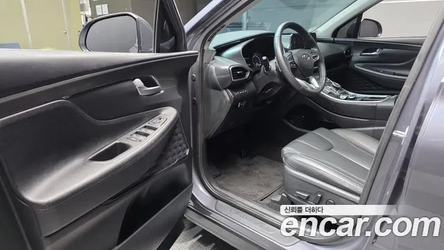 Hyundai Santa Fe 2023 thumb 10