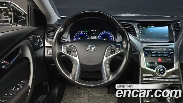 Hyundai Grandeur 2015 thumb 12