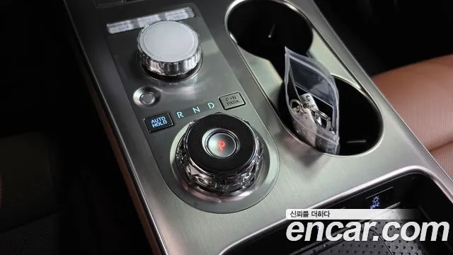 Genesis GV70 2024 thumb 8