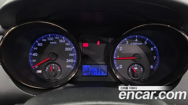 Hyundai Genesis 2010 thumb 8