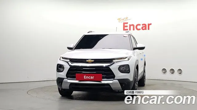 ChevroletGMDaewoo TrailBlazer 2021 thumb 3