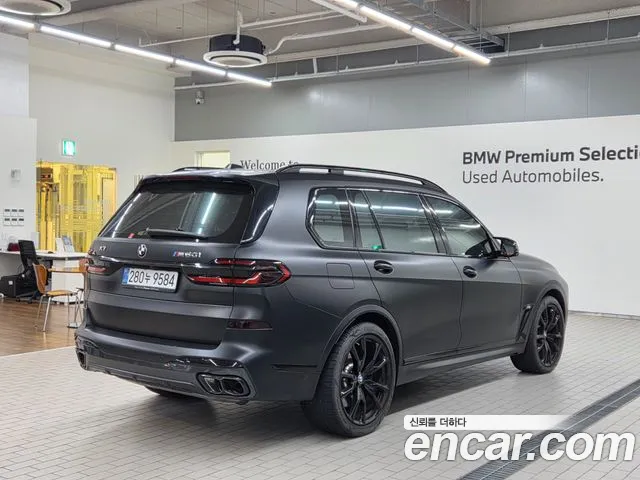 BMW X7 2025 thumb 2