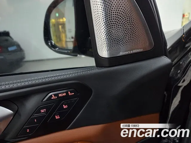 BMW X7 2025 thumb 8