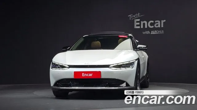 Kia EV6 2022 thumb 2