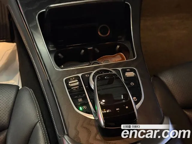 Mercedes-Benz GLC 2019 thumb 10