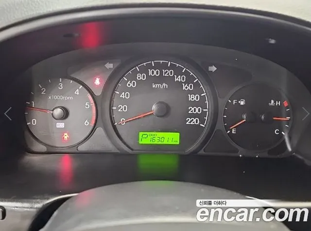 Hyundai Starex 2012 thumb 6