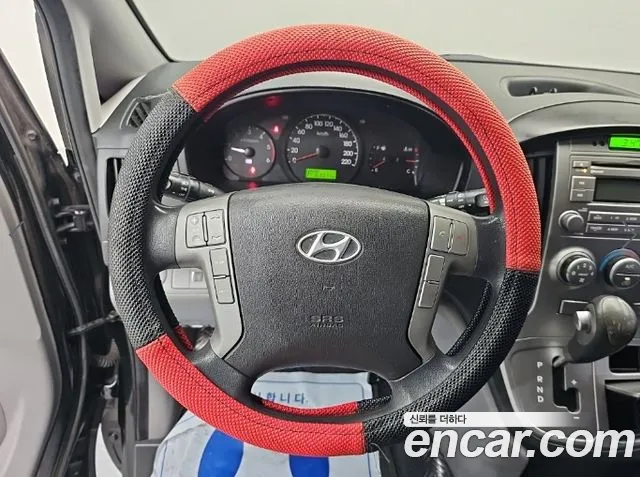 Hyundai Starex 2012 thumb 9