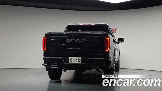 GMC Sierra 2023 thumb 3
