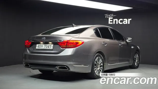 Kia K9 2012 thumb 2