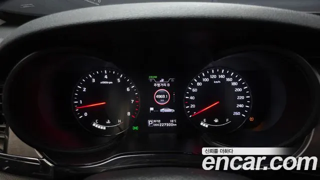 Kia K9 2012 thumb 8