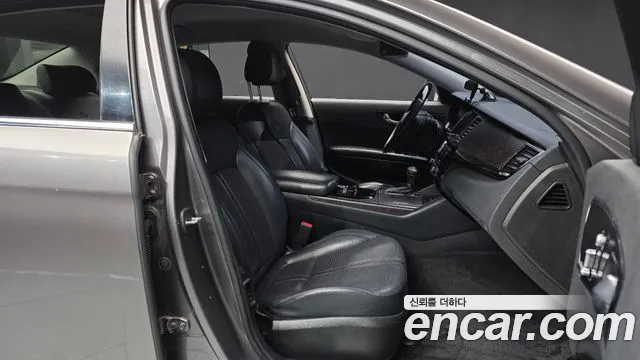 Kia K9 2012 thumb 11