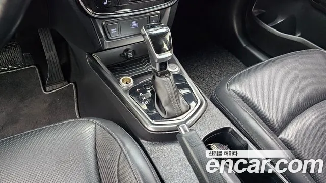 KG_Mobility_Ssangyong TIBOLI 2020 thumb 9