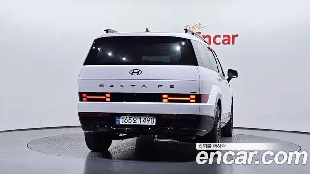 Hyundai Santa Fe 2023 thumb 4