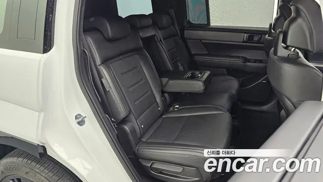 Hyundai Santa Fe 2023 thumb 11