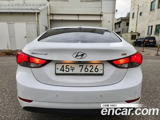 Hyundai Avante 2015 thumb 2