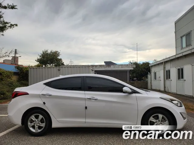Hyundai Avante 2015 thumb 8