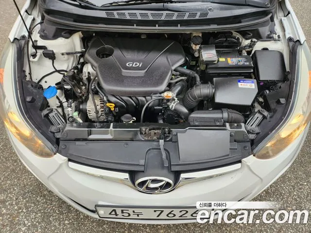 Hyundai Avante 2015 thumb 9